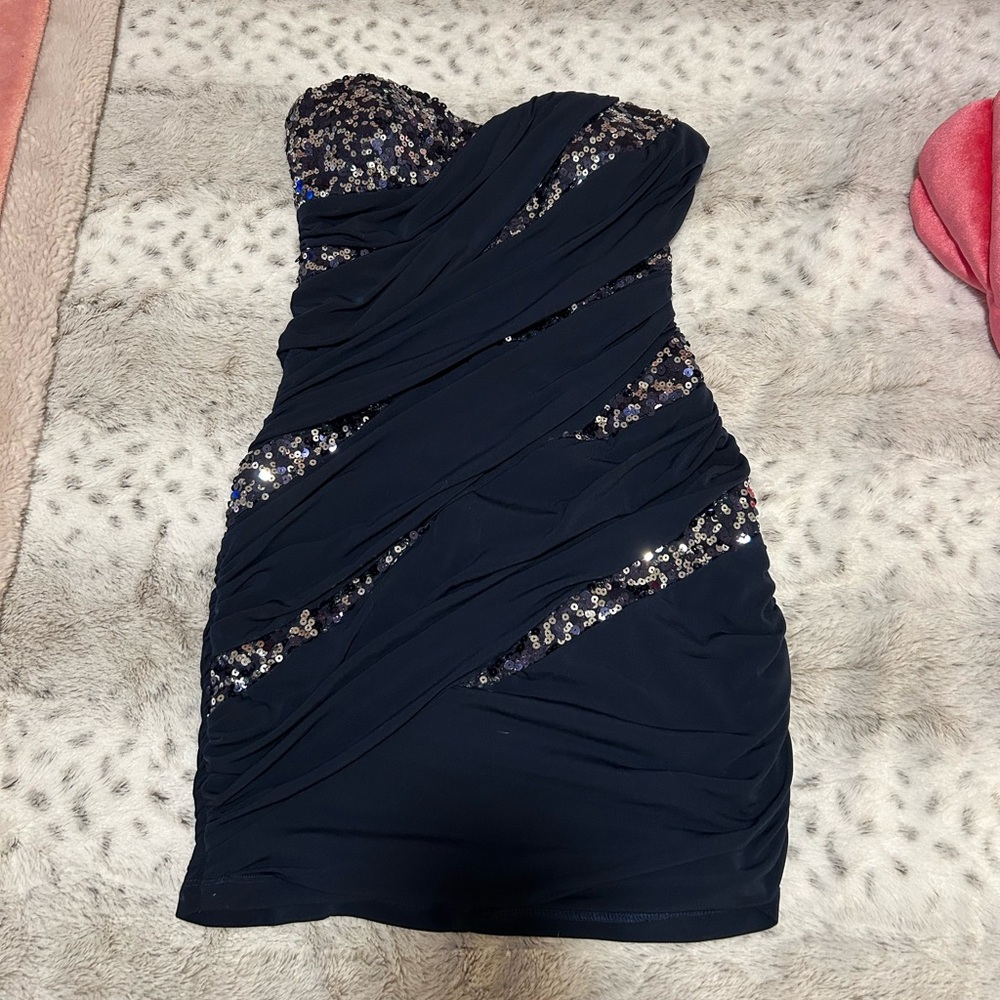 Y2K Sparkly Strapless Navy Mini Dress 🫧